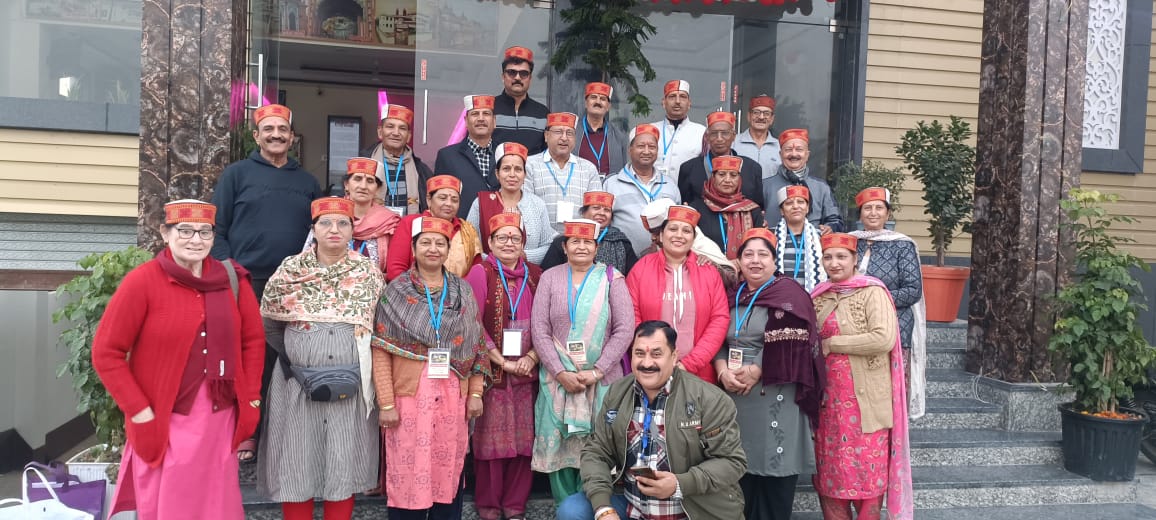 Book safe, affordable and hassle-free taxi rides with Snow Ride Travels Comfortable & Reliable Taxi Service for Your Journey